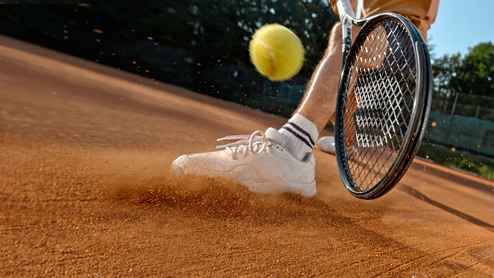 TC Fürstenfeldbruck Impression Hit the ball